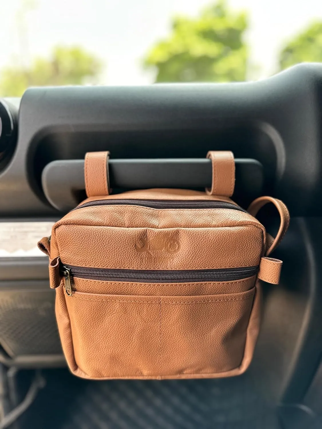 GRAB HANDLE BAG (Pure Leather) for Mahindra Thar, Maruti Jimny, Jeep Wrangler, JT Gladiator & Maruti Gypsy - Tan, Standard