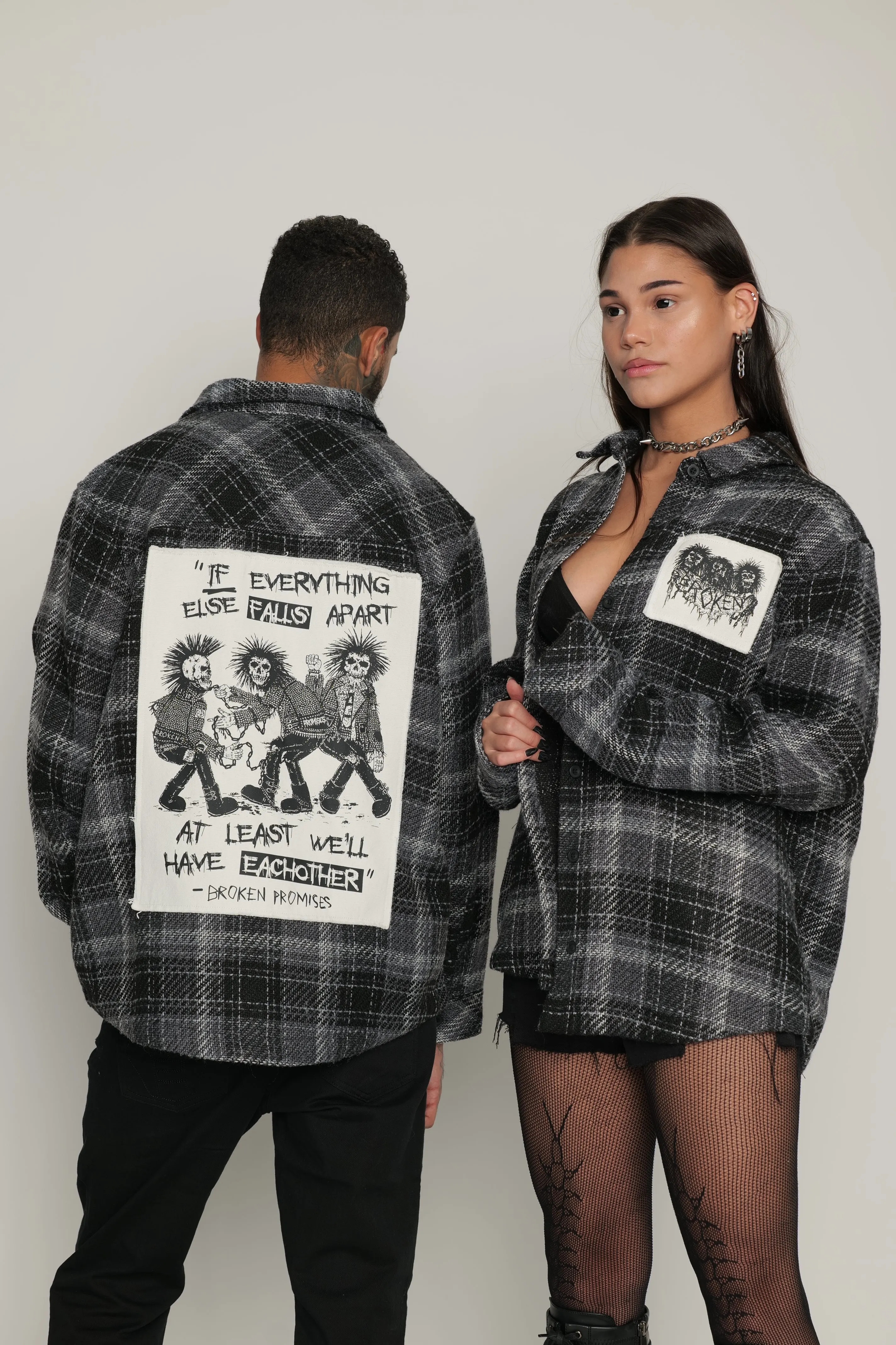 Holding On Flannel Black