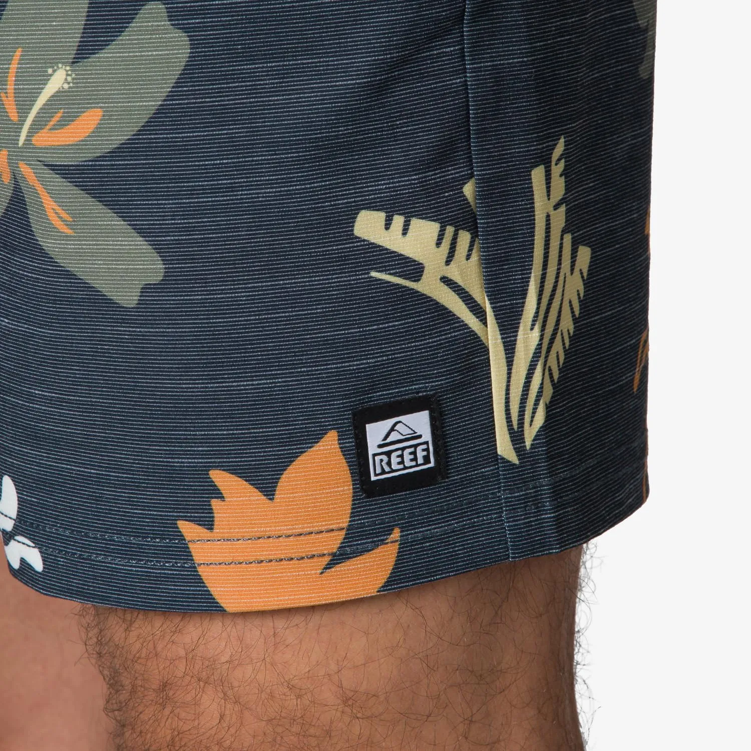 Reef Men's Reno Elastic Waist Short