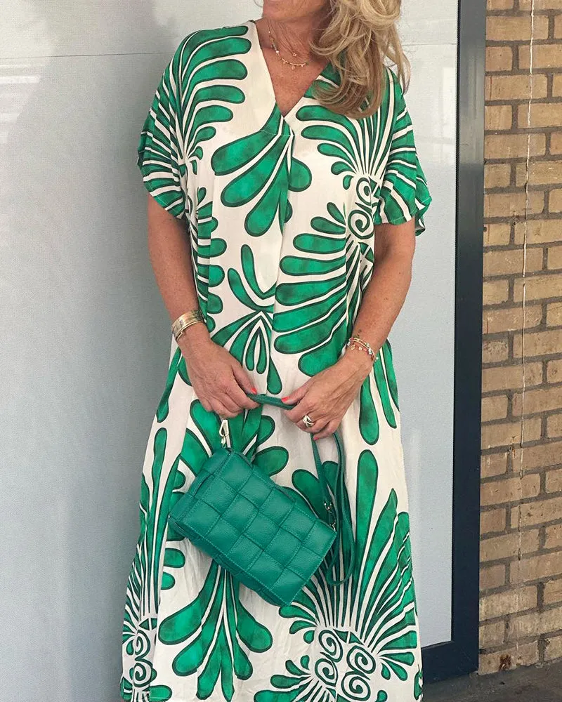 TastyHottie - Leaf print v-neck dress